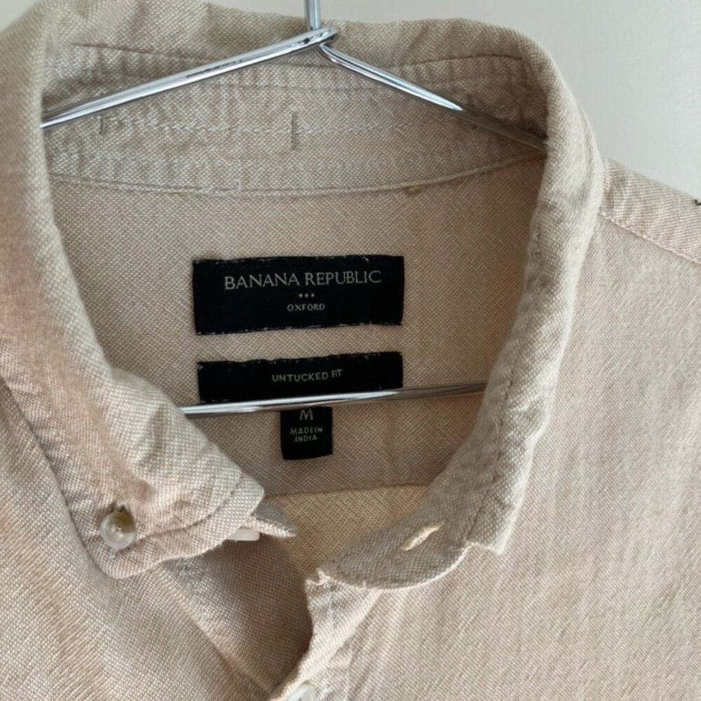 Banana Republic Tan Oxford - Medium